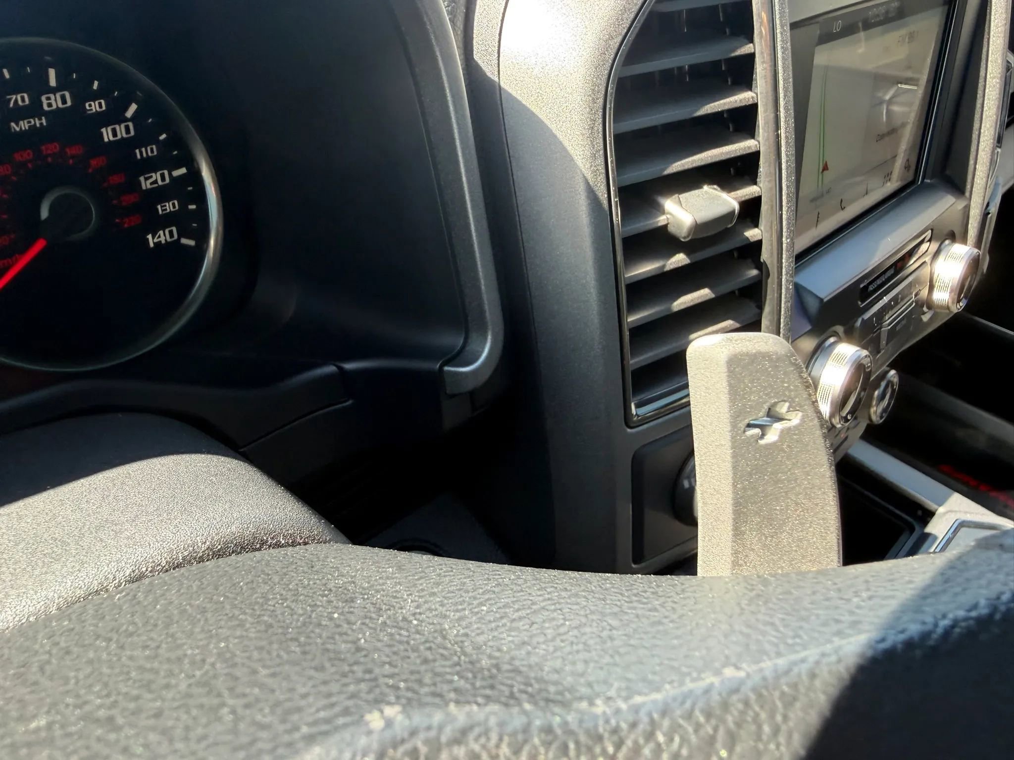 Used 2017 Ford F150 Raptor w/ Equipment Group 802A Luxury image 24