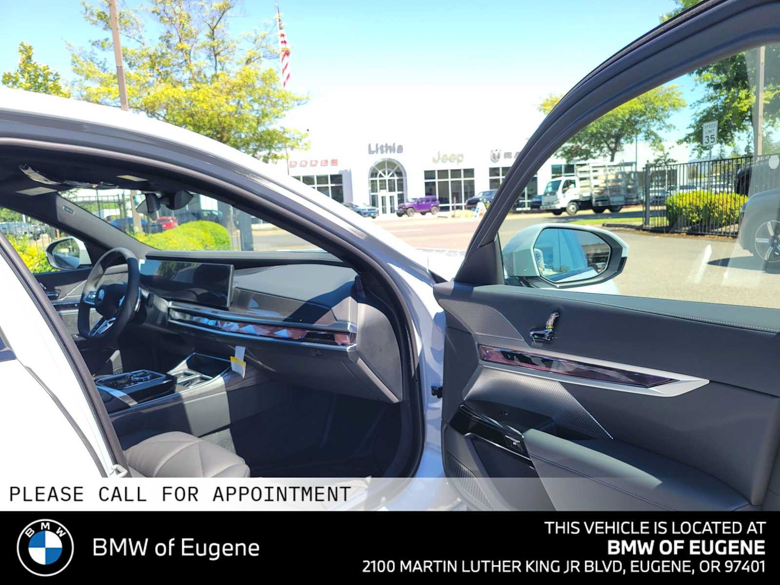 New 2026 BMW 740i xDrive w/ Premium Package AWD/4WD image 10