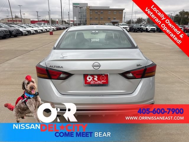 New 2025 Nissan Altima 2.5 SL FWD image 4