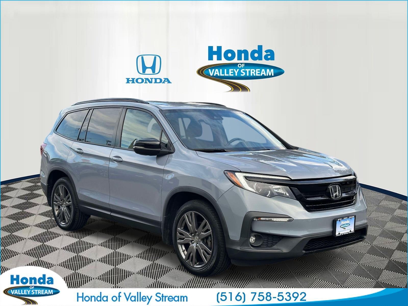 Certified 2022 Honda Pilot Sport image 1