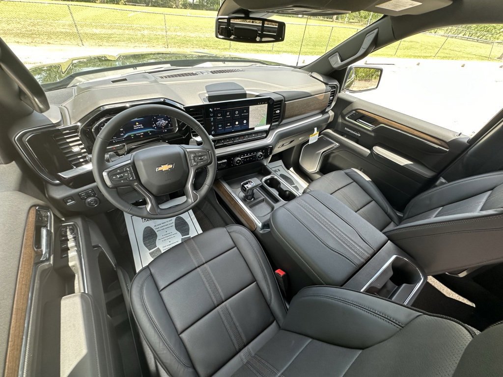 New 2025 Chevrolet Silverado 1500 High Country image 19