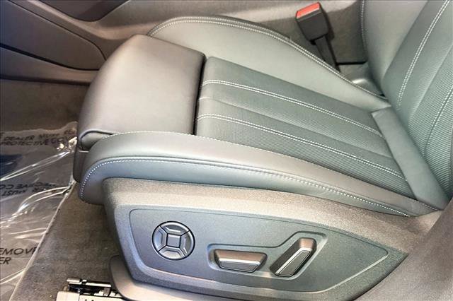 New 2027 Audi A6 e-tron Premium Plus AWD/4WD image 16