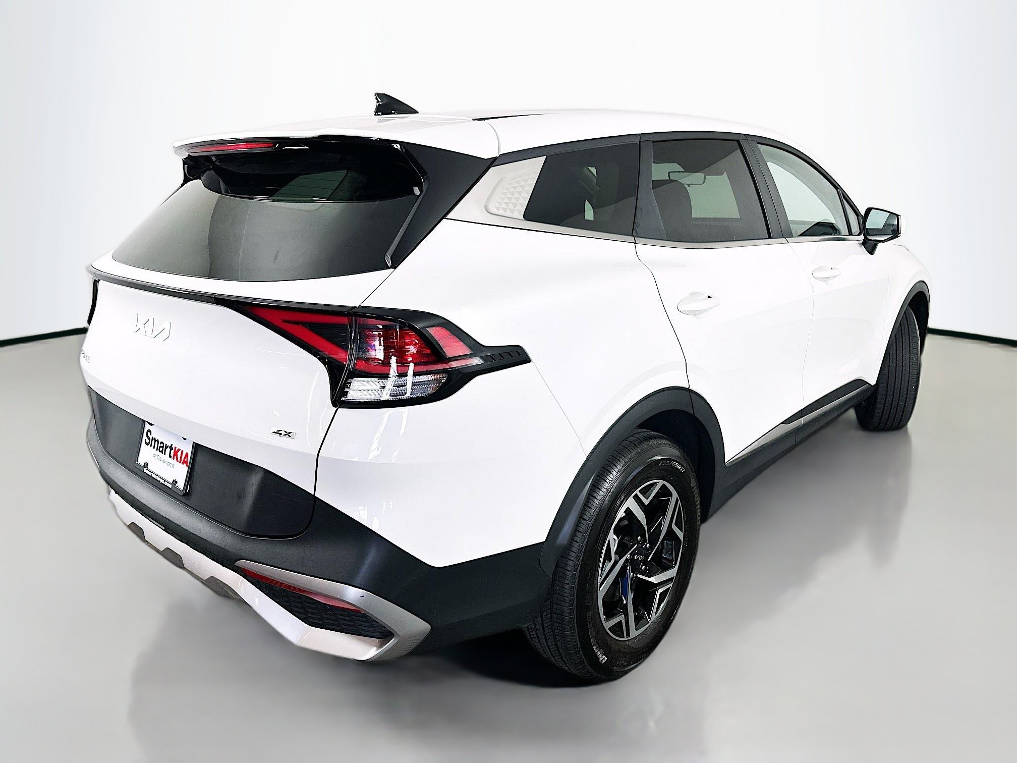 Certified 2025 Kia Sportage LX AWD/4WD image 7