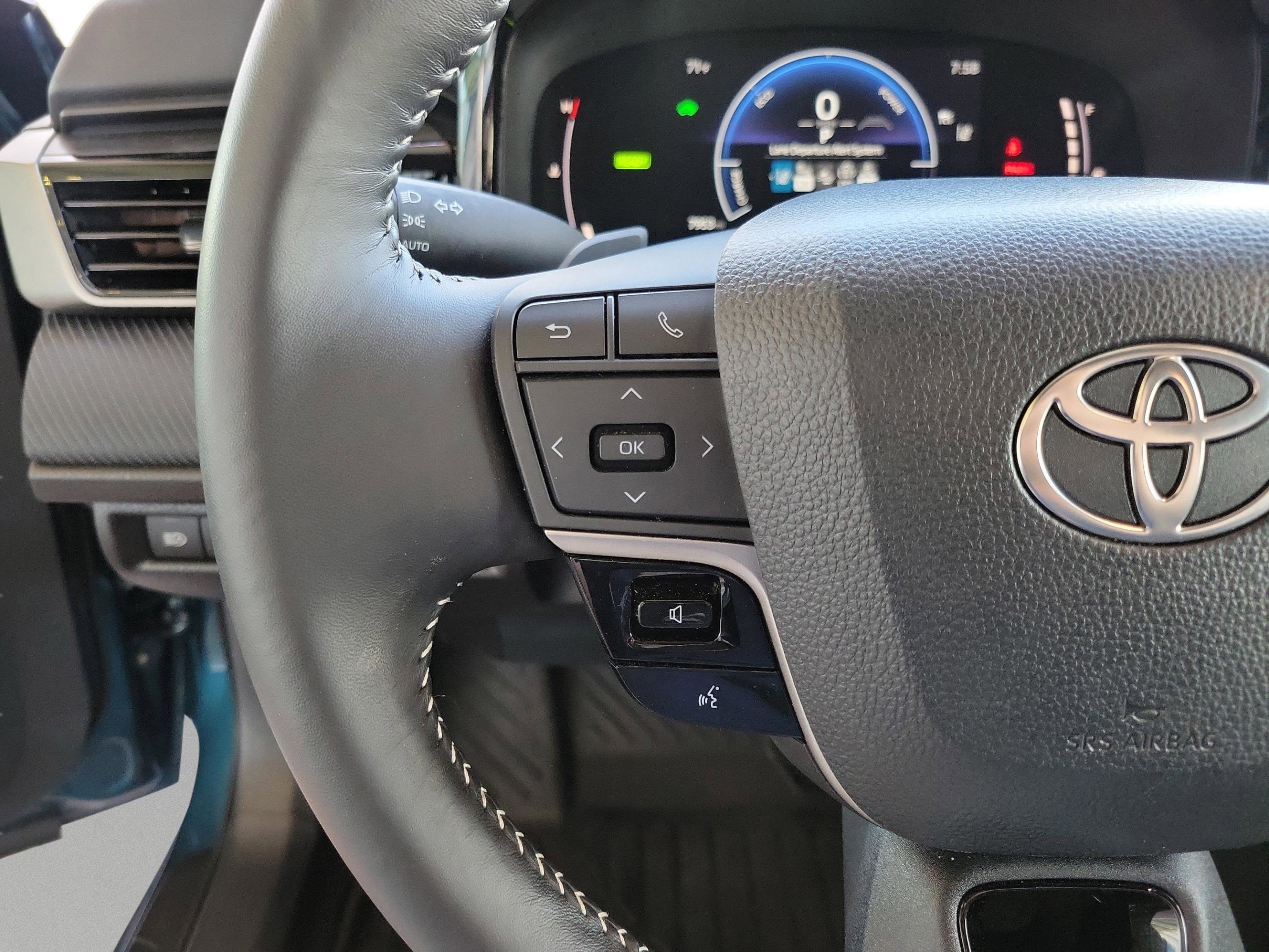 Certified 2026 Toyota Camry SE w/ Multimedia Upgrade Package FWD image 22