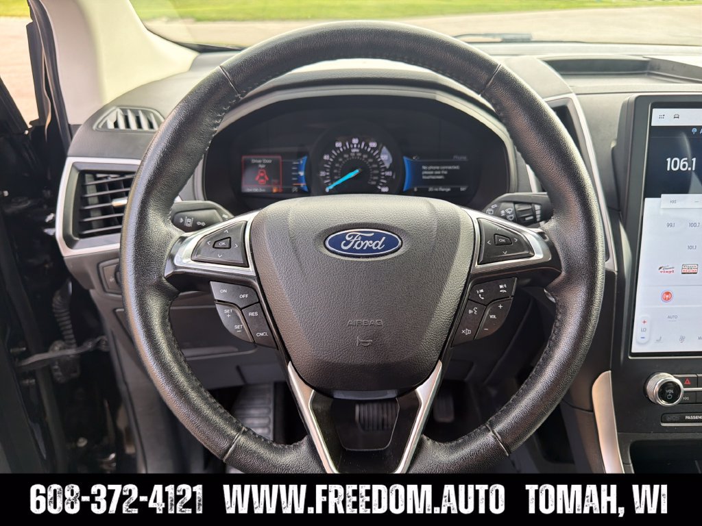 Used 2024 Ford Edge SEL AWD/4WD image 14