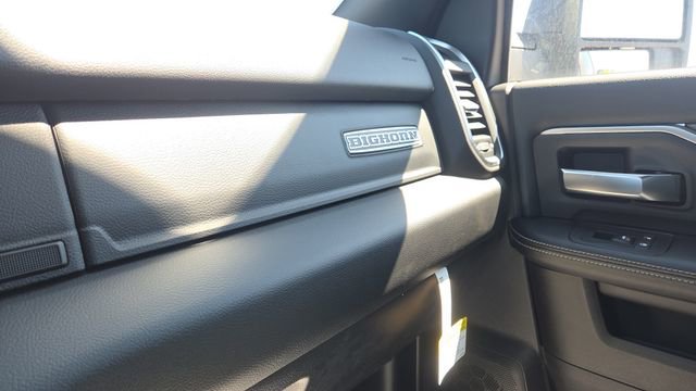 New 2026 RAM 3500 Big Horn AWD/4WD image 30