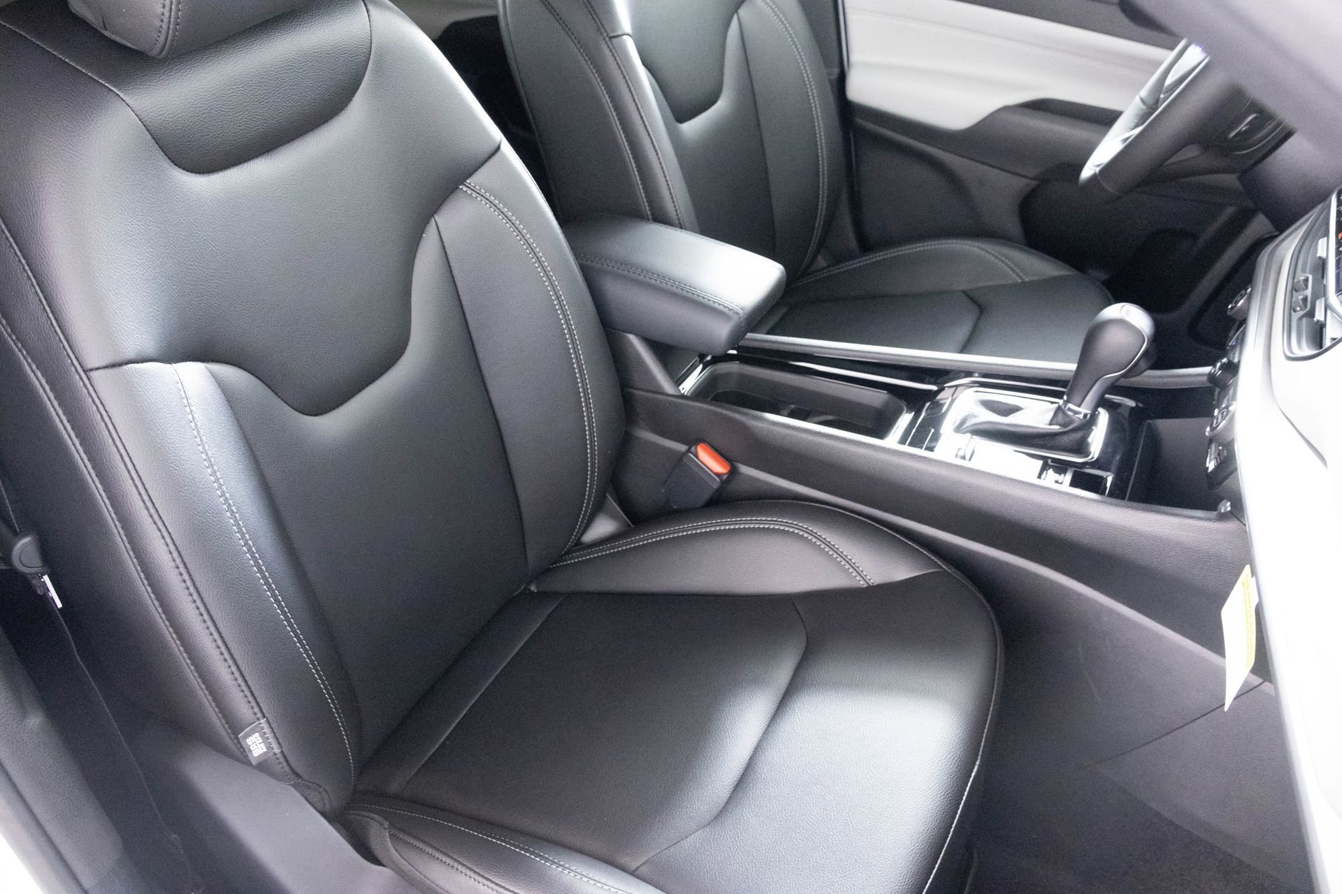 New 2026 Jeep Compass Limited image 37