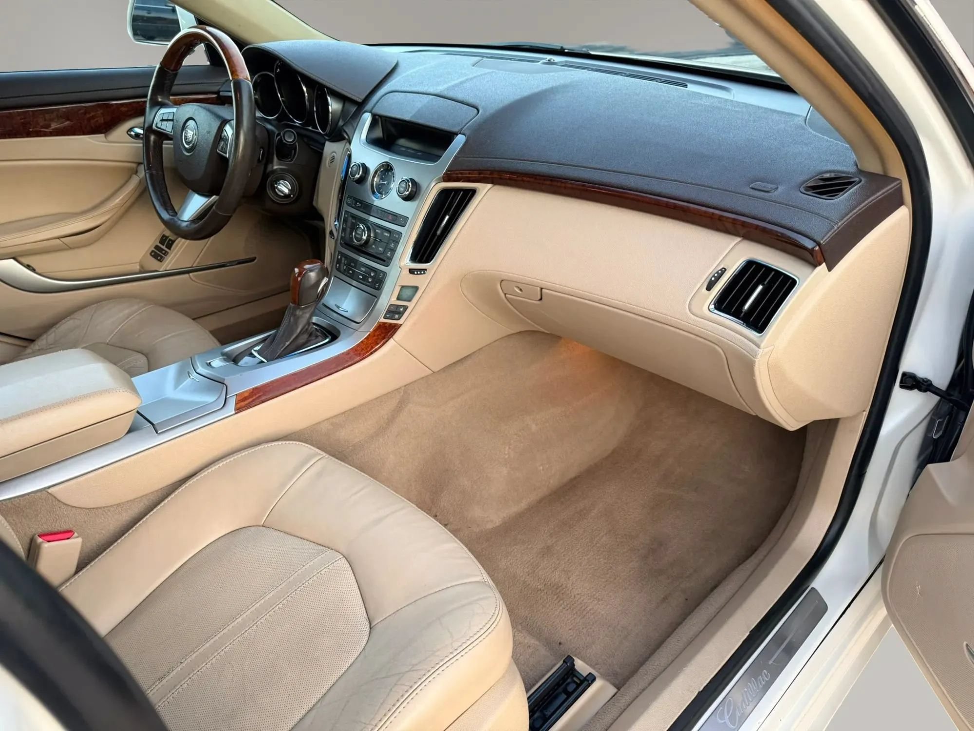 Used 2011 Cadillac CTS Premium AWD/4WD image 13