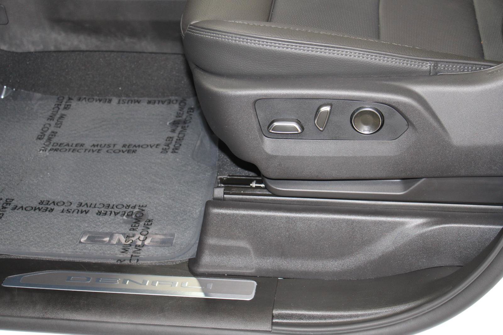 New 2026 GMC Sierra 1500 Denali image 25