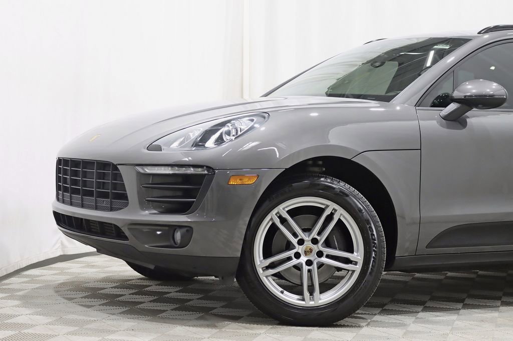 Used 2018 Porsche Macan image 2
