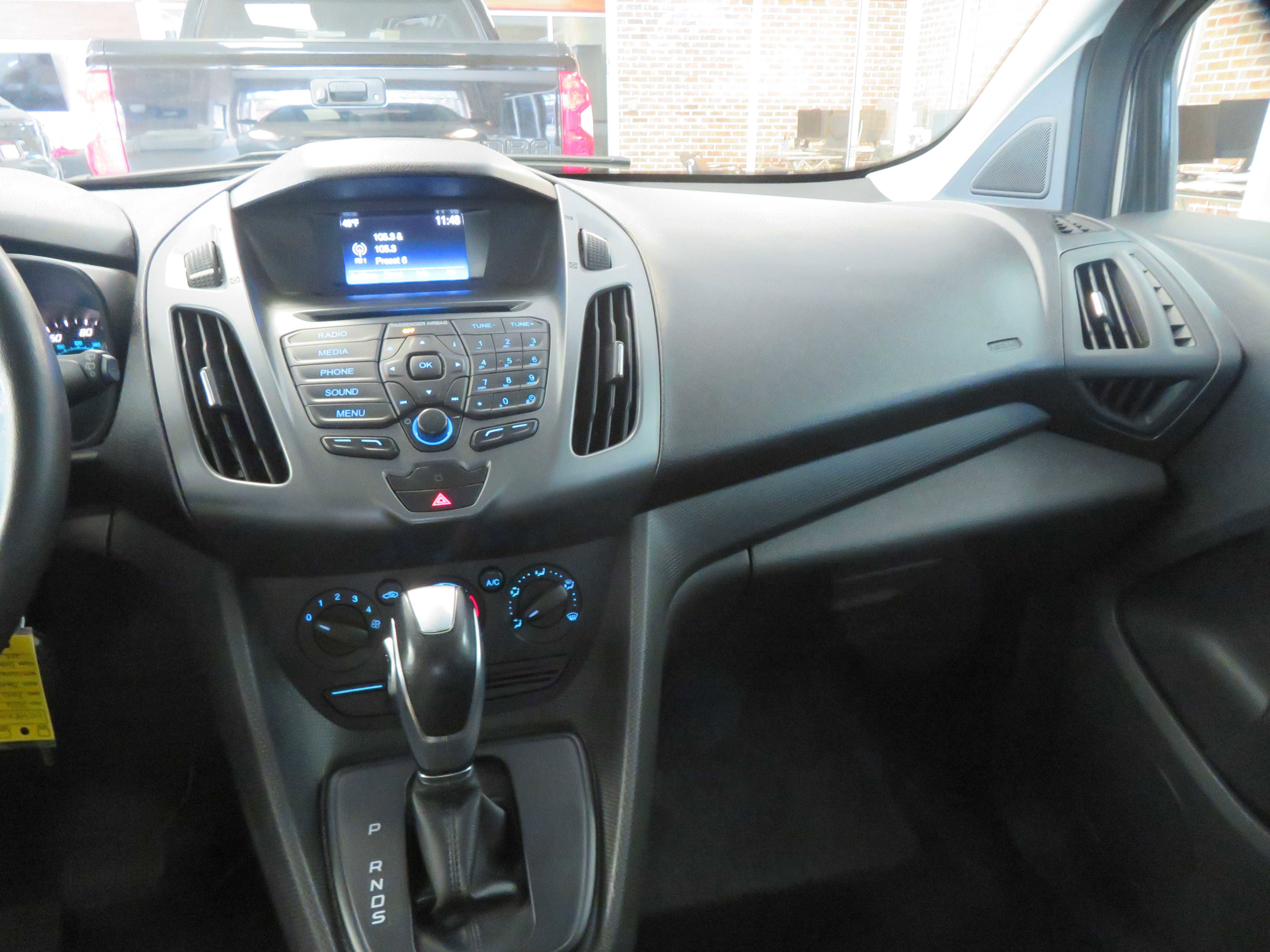Used 2016 Ford Transit Connect XL image 32