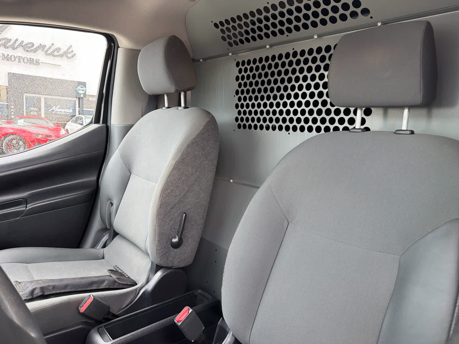 Used 2020 Nissan NV200 S FWD image 7