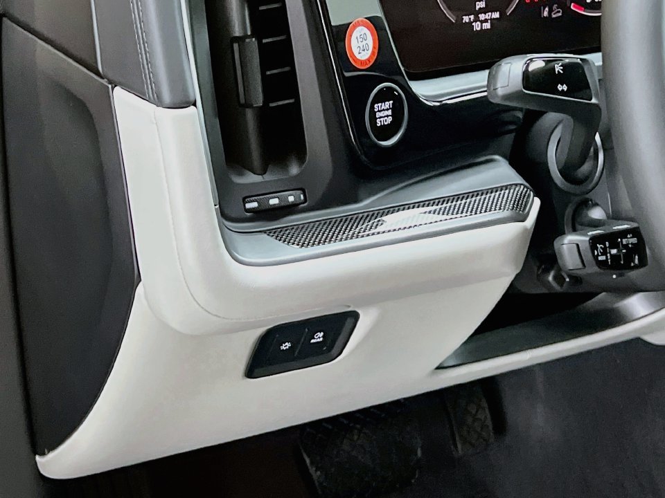 New 2026 Porsche Cayenne AWD/4WD image 11