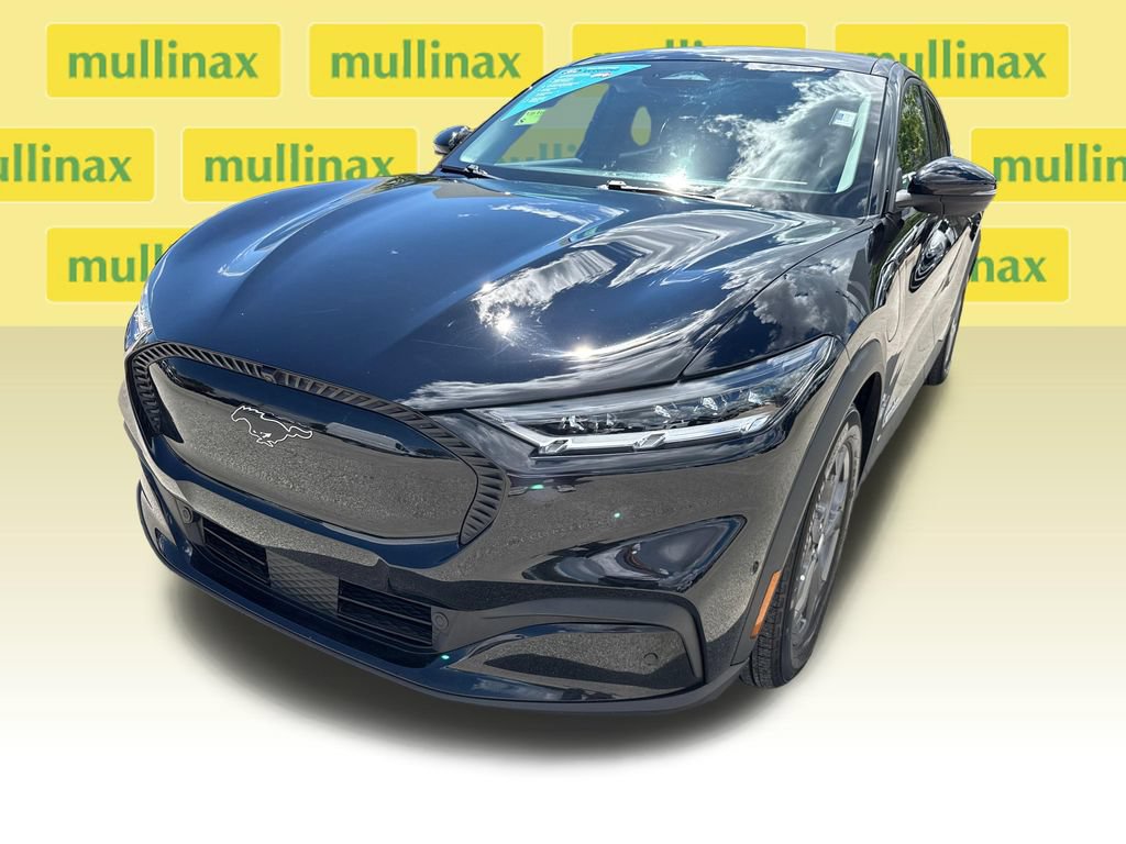Used 2023 Ford Mustang Mach-E Select RWD image 10