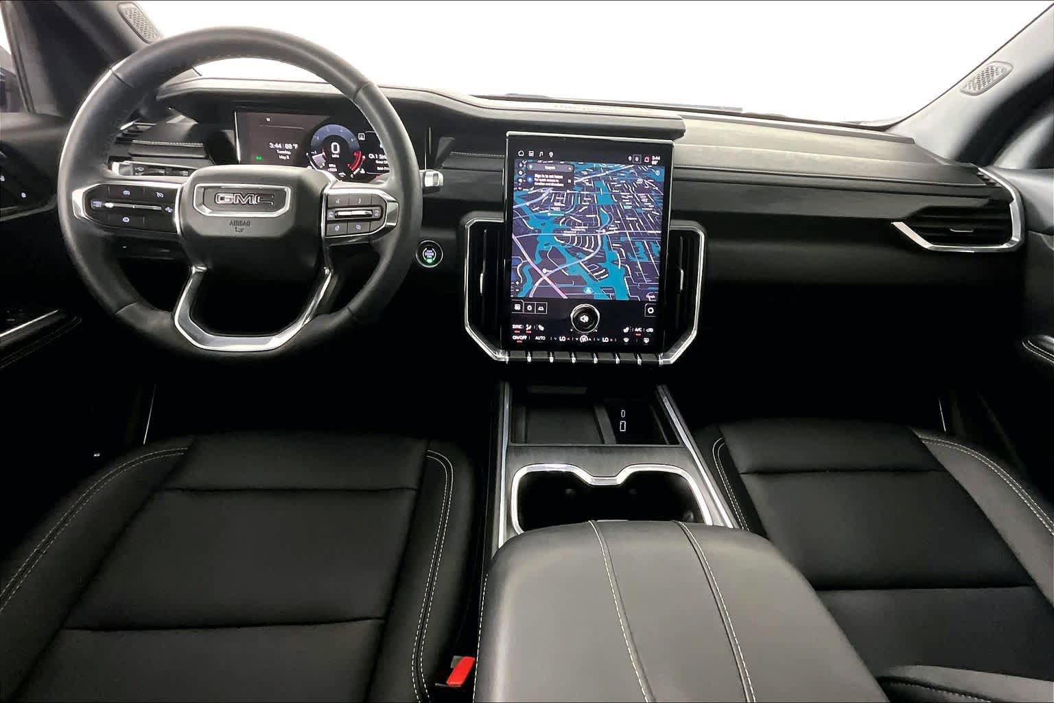Used 2025 GMC Acadia Elevation w/ Elevation Premium Package FWD image 15