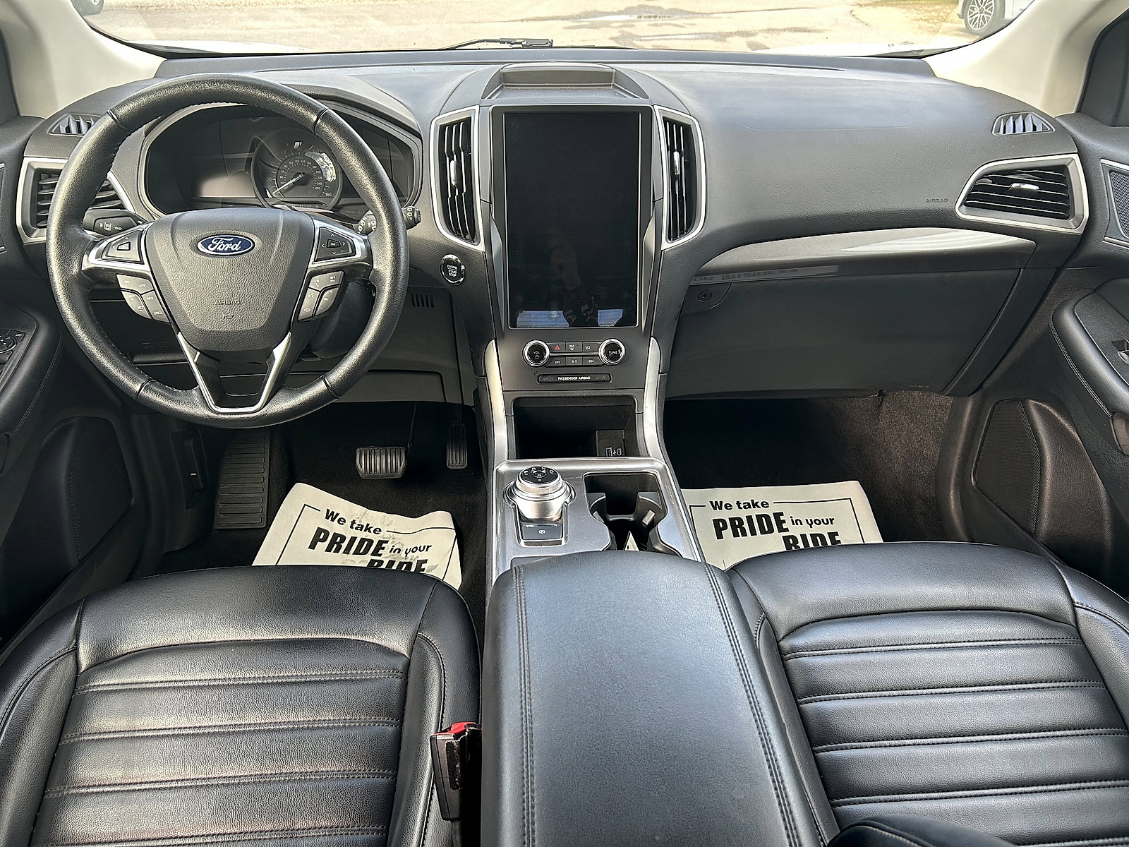 Used 2024 Ford Edge SEL image 6