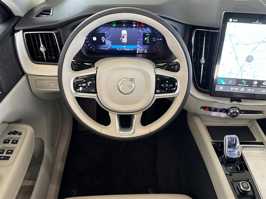 New 2026 Volvo XC60 T8 Ultra w/ Protection Package Premier image 13