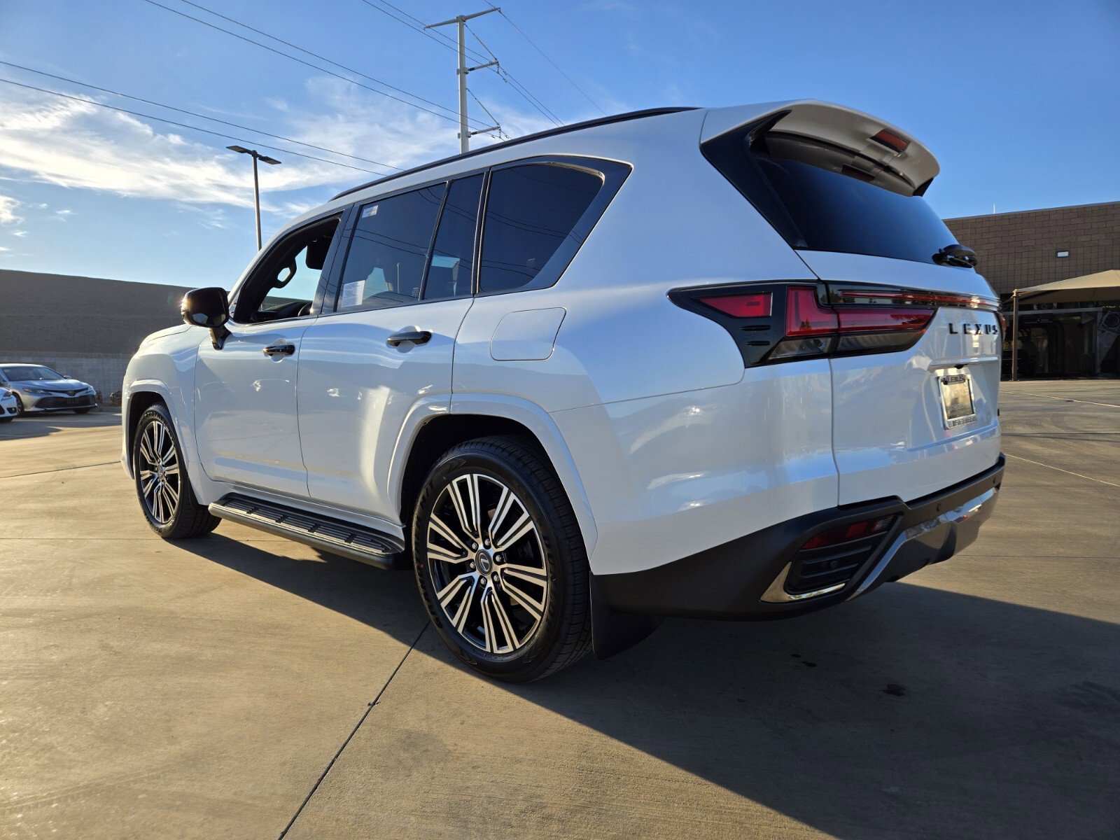 New 2026 Lexus LX 600 4WD w/ Luxury Package image 4