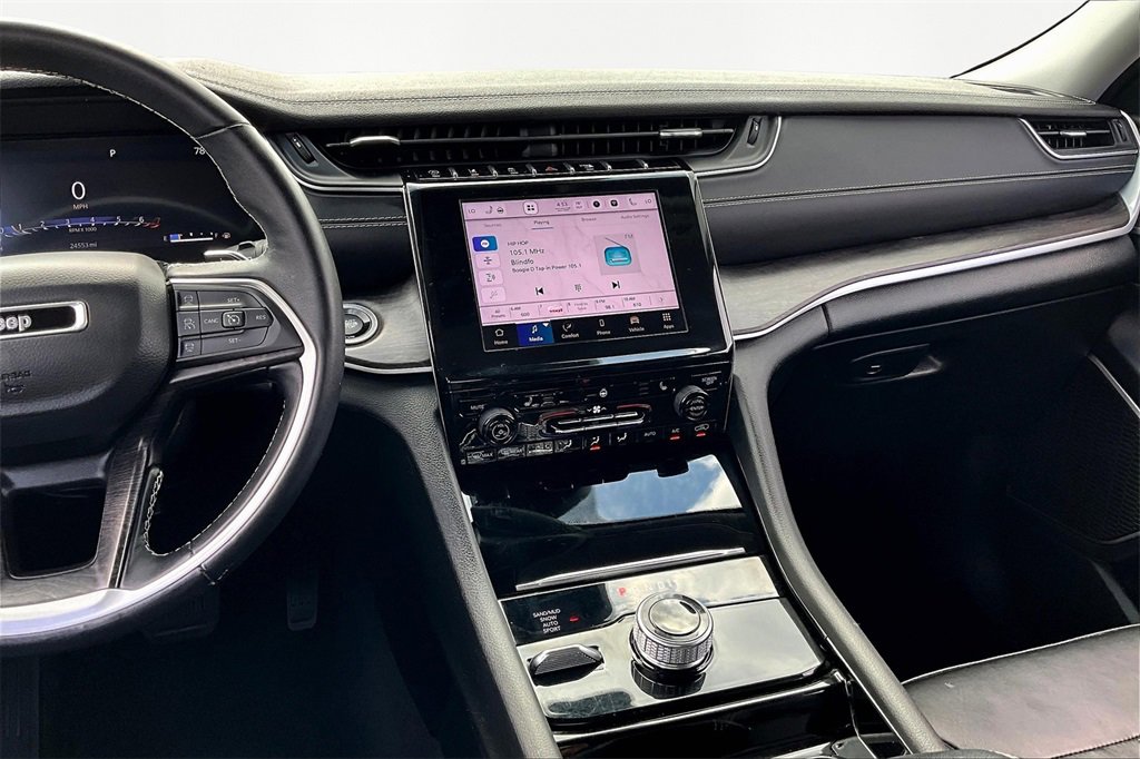 Used 2022 Jeep Grand Cherokee L Limited image 6