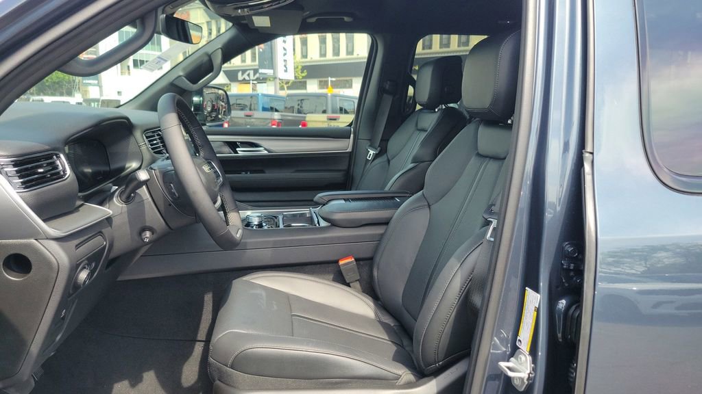 New 2025 Jeep Wagoneer Series II image 14