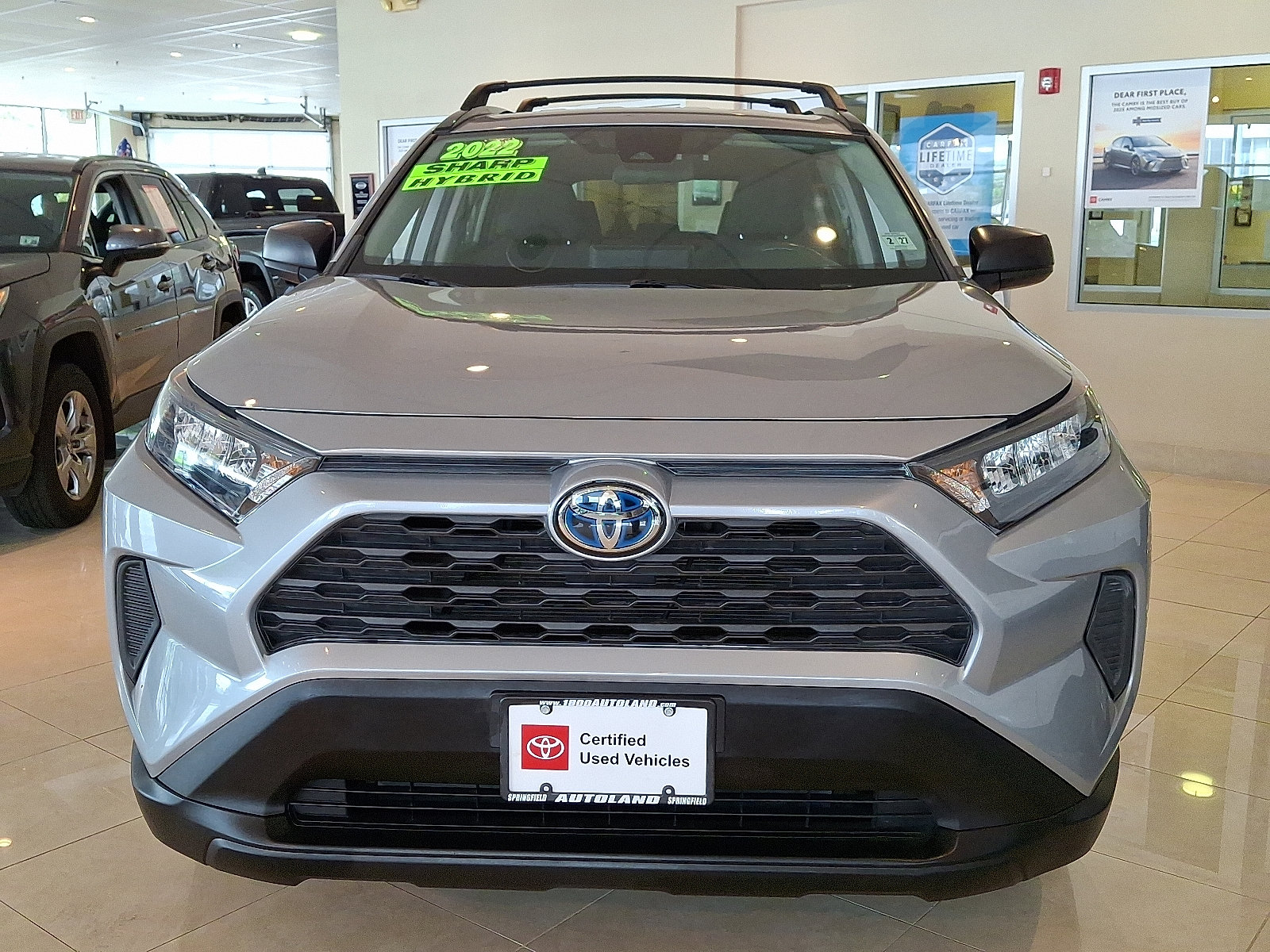 Certified 2022 Toyota RAV4 LE w/ Carpet Mat Package (TMS) AWD/4WD image 2
