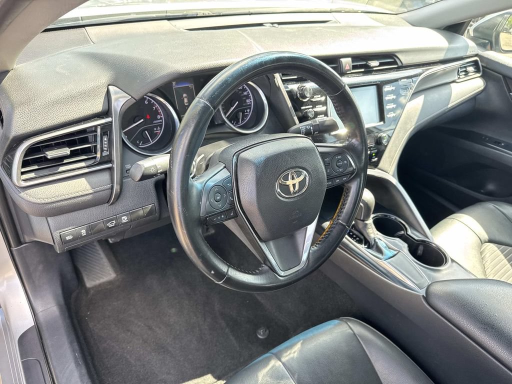 Used 2019 Toyota Camry SE FWD image 19