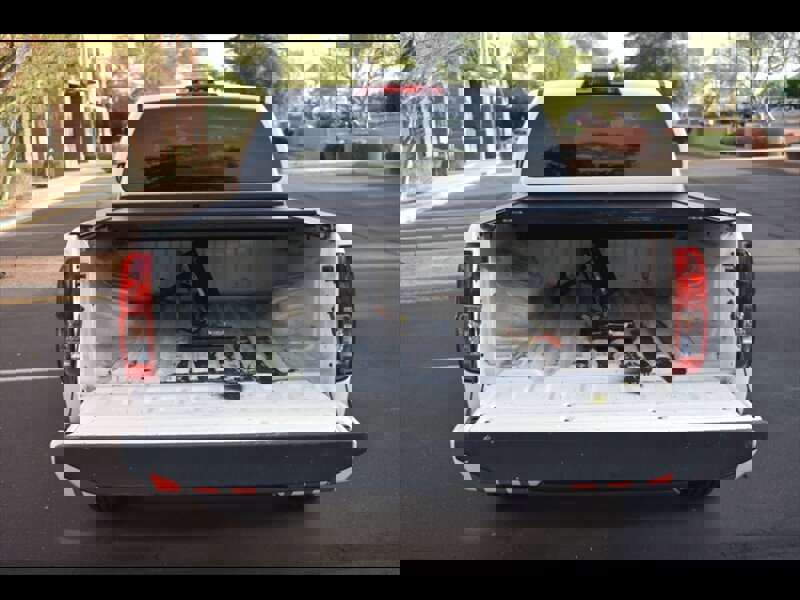 Used 2019 Nissan Frontier S image 19