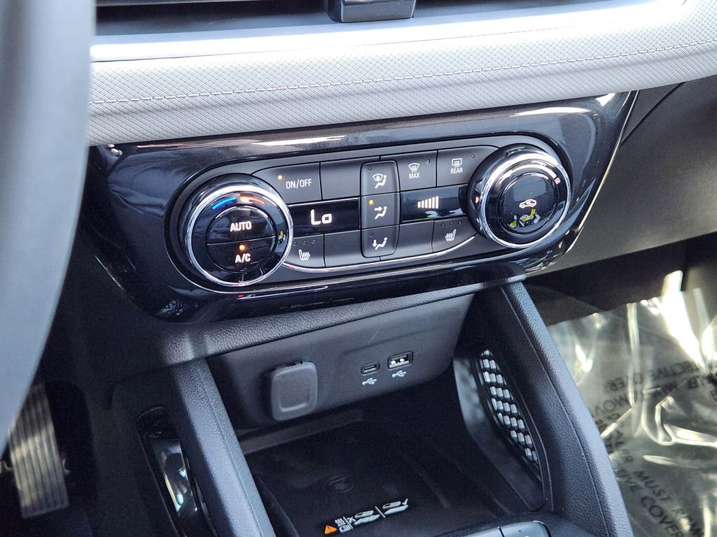 New 2026 Chevrolet TrailBlazer LT w/ Convenience Package image 21