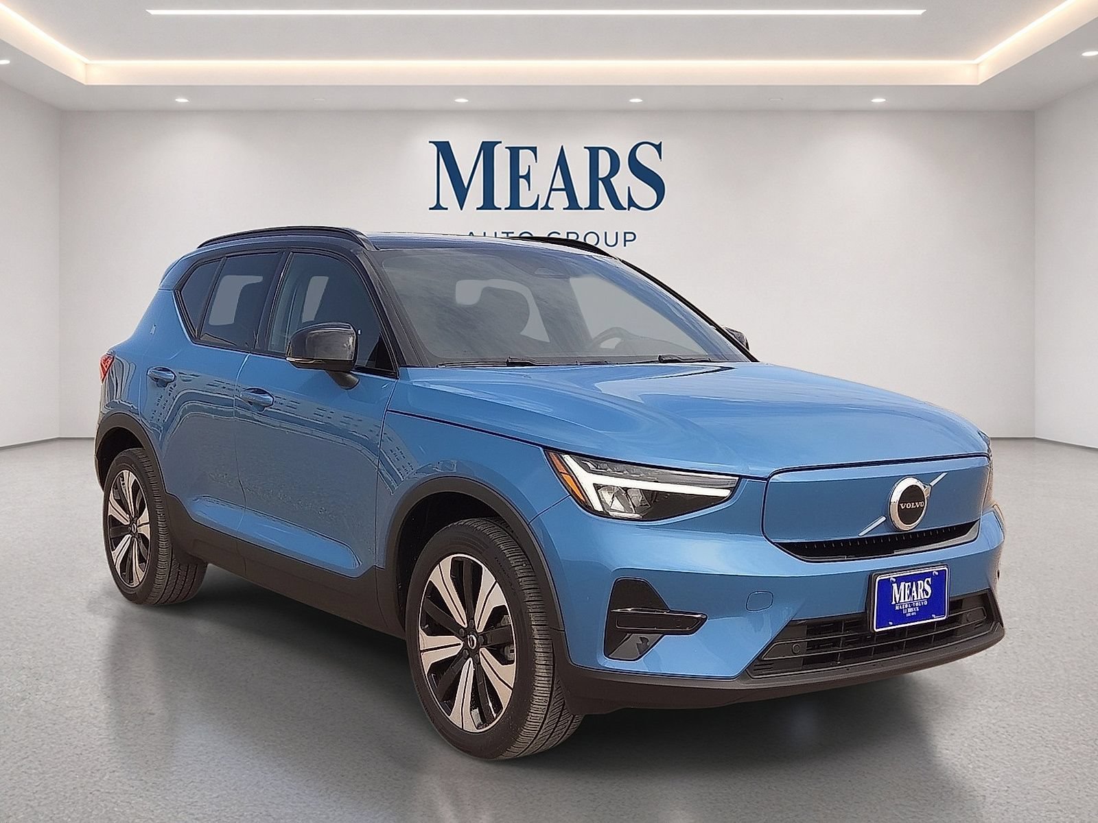 Certified 2023 Volvo XC40 Recharge Core AWD/4WD image 8