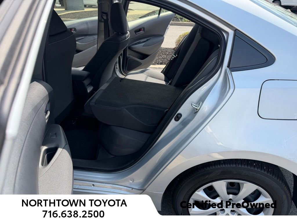 Used 2023 Toyota Corolla LE image 16