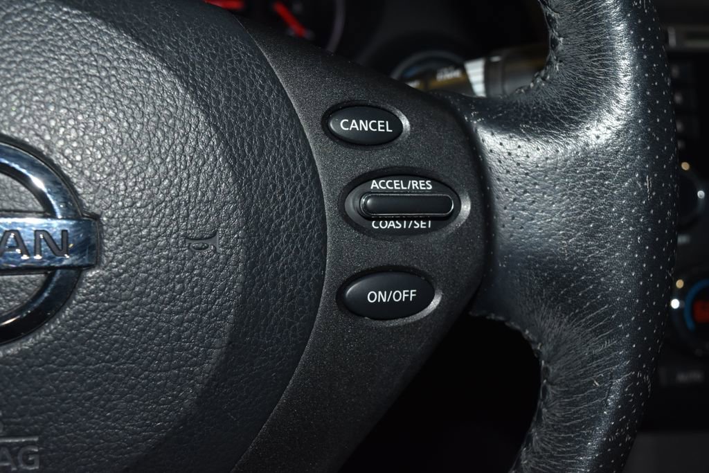 Used 2010 Nissan Altima 2.5 SL w/ SL Pkg FWD image 9