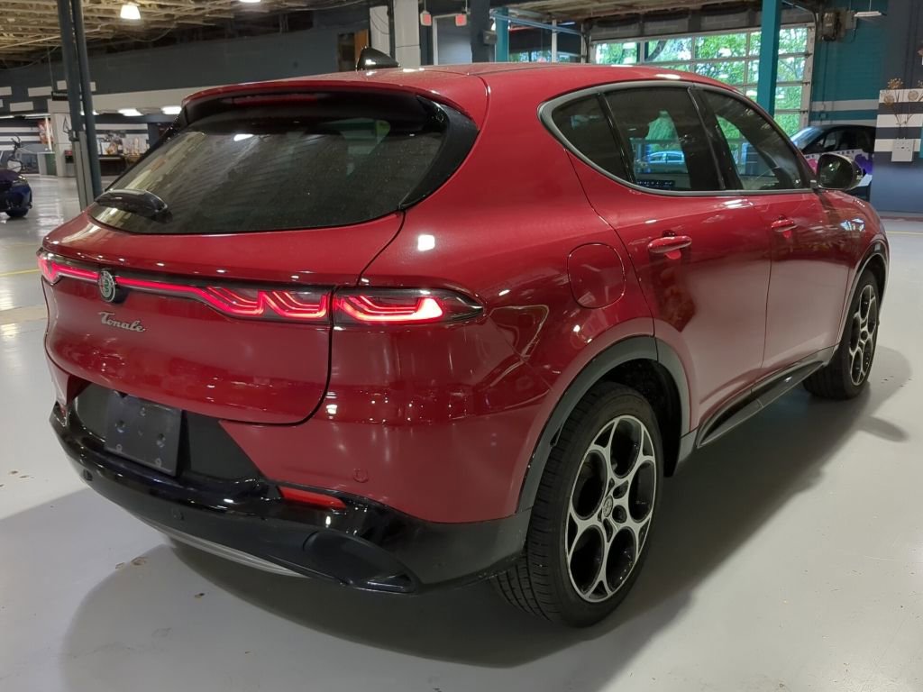 Used 2024 Alfa Romeo Tonale Ti AWD/4WD image 7