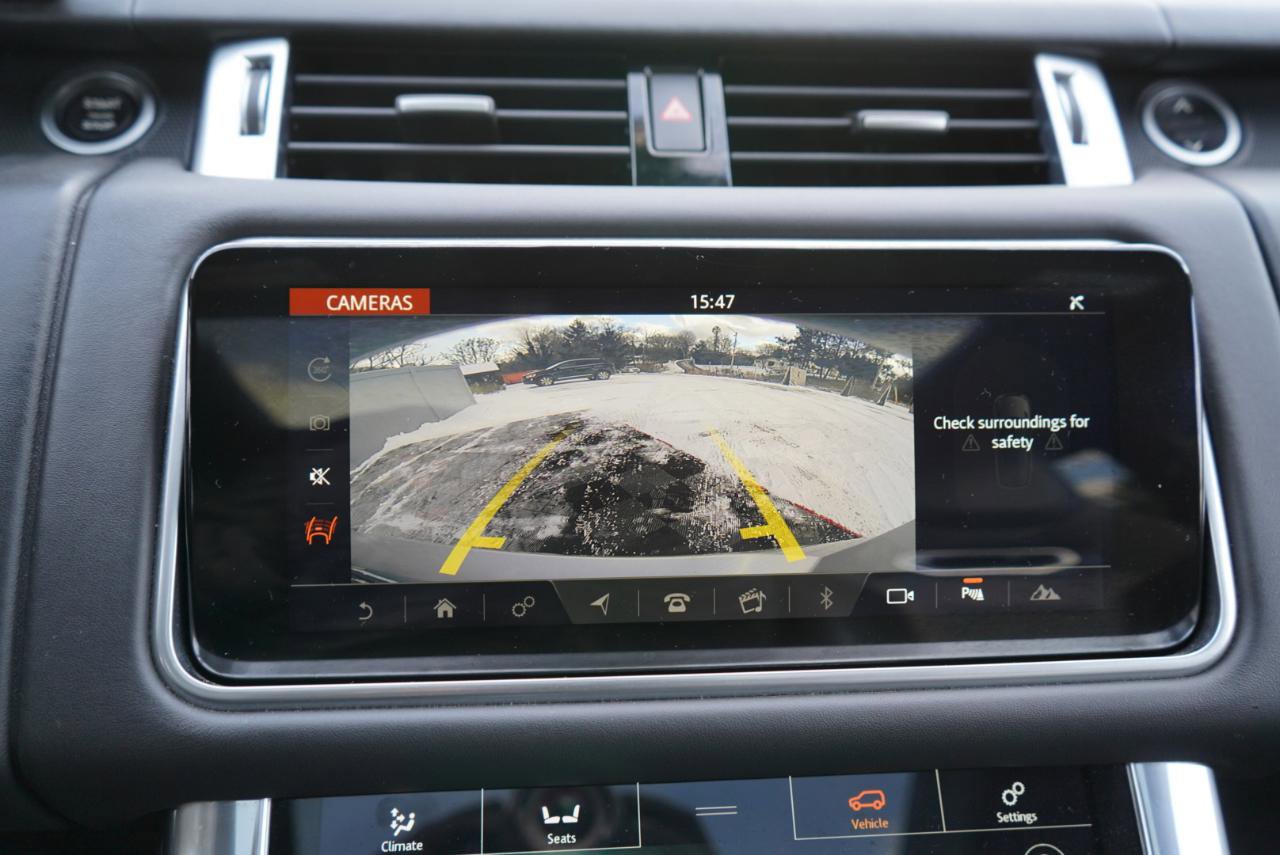 Used 2019 Land Rover Range Rover Sport SVR image 54