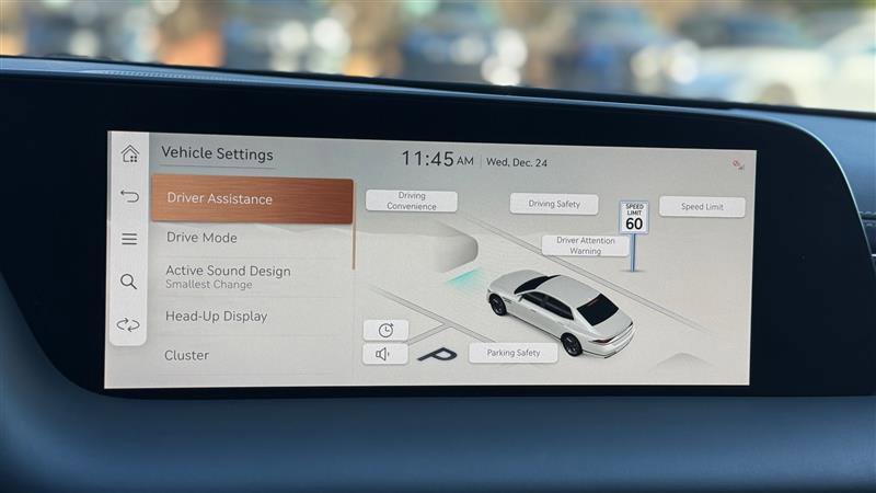 Used 2024 Genesis G90 3.5T image 53