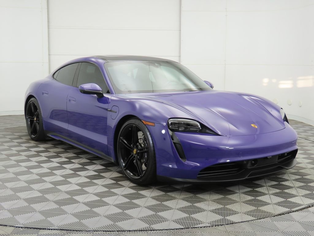 Used 2022 Porsche Taycan 4S image 3