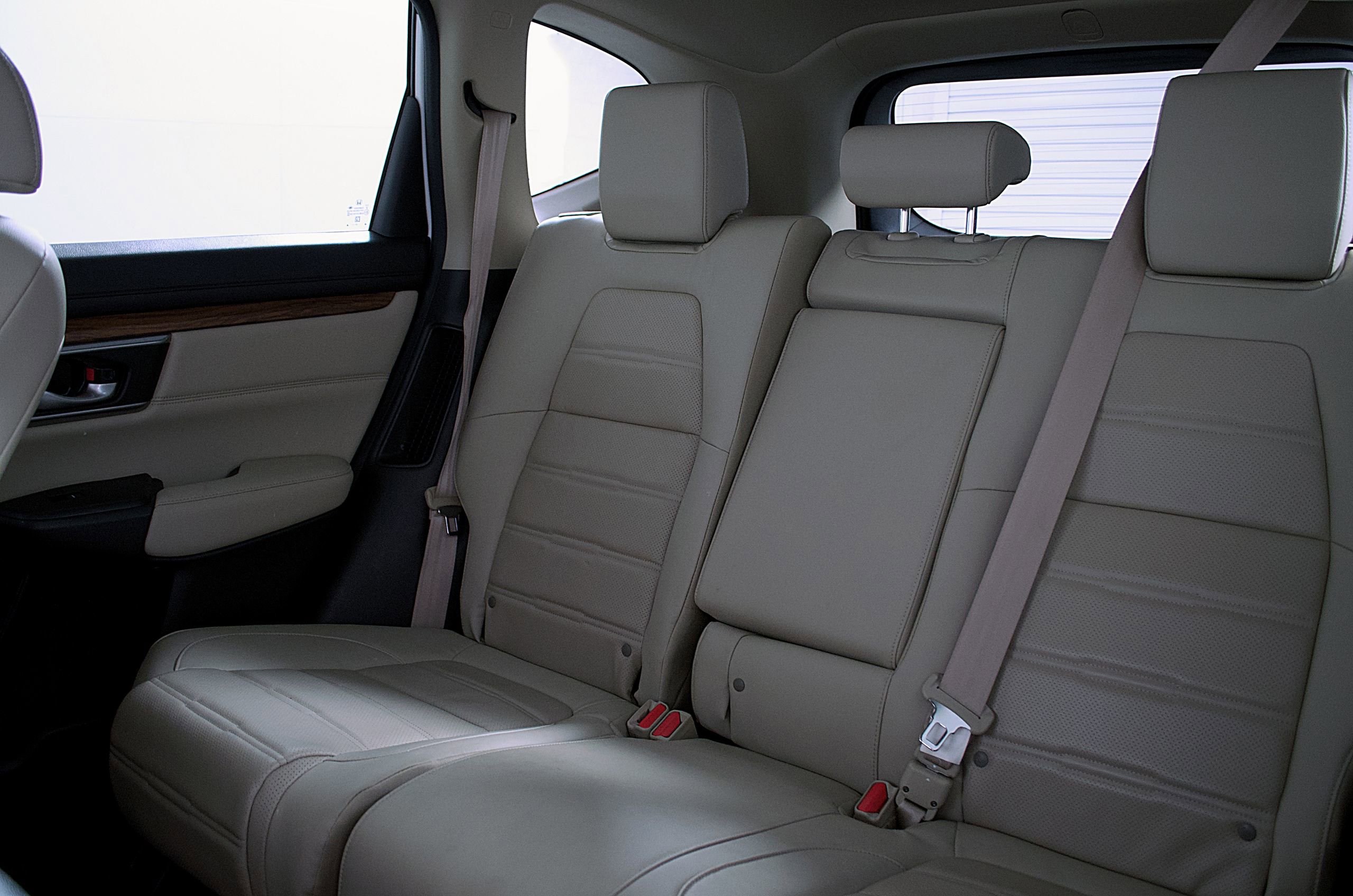 Used 2021 Honda CR-V Touring image 16