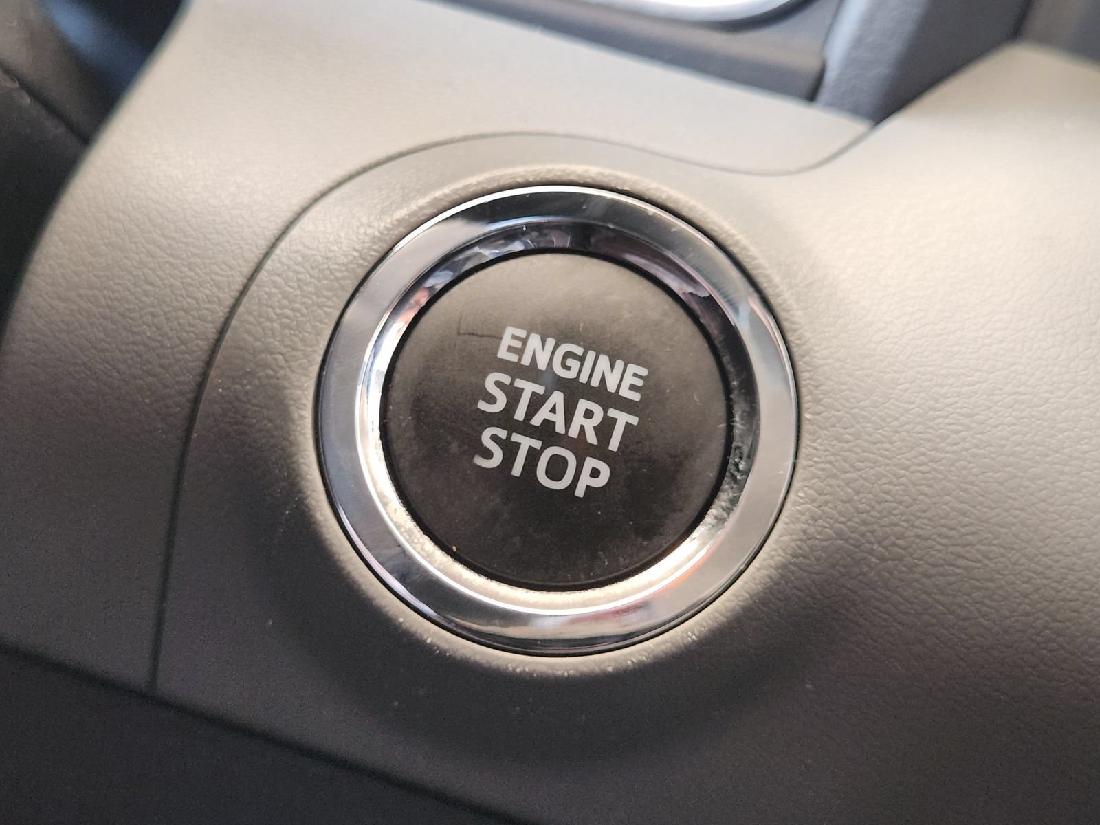 Used 2022 Toyota Avalon XLE FWD image 22