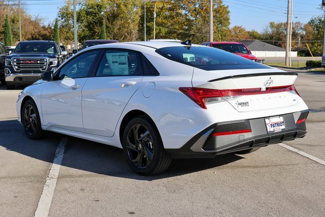 New 2026 Hyundai Elantra Sport w/ Cargo Package image 3