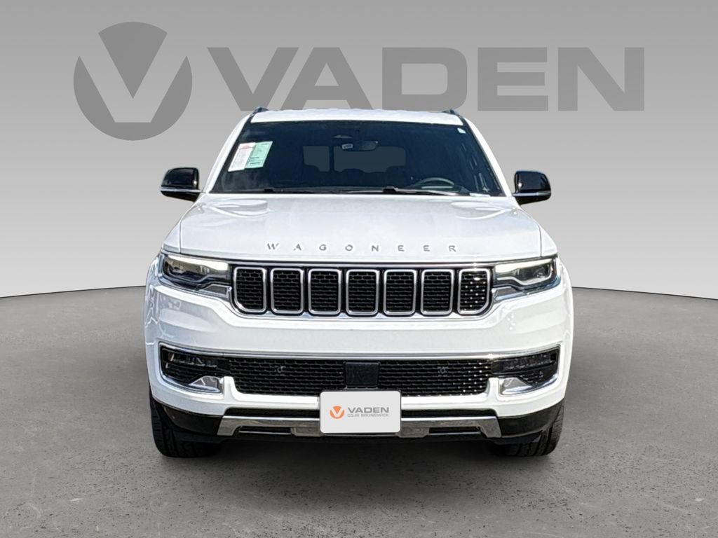 Certified 2024 Jeep Wagoneer L Series III w/ Flexible Seating Group AWD/4WD image 22