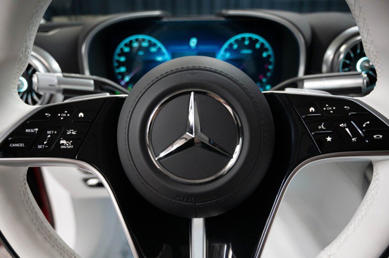 New 2026 Mercedes-Benz Maybach SL 680 image 22