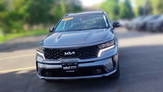 Certified 2023 Kia Sorento SX AWD/4WD image 9