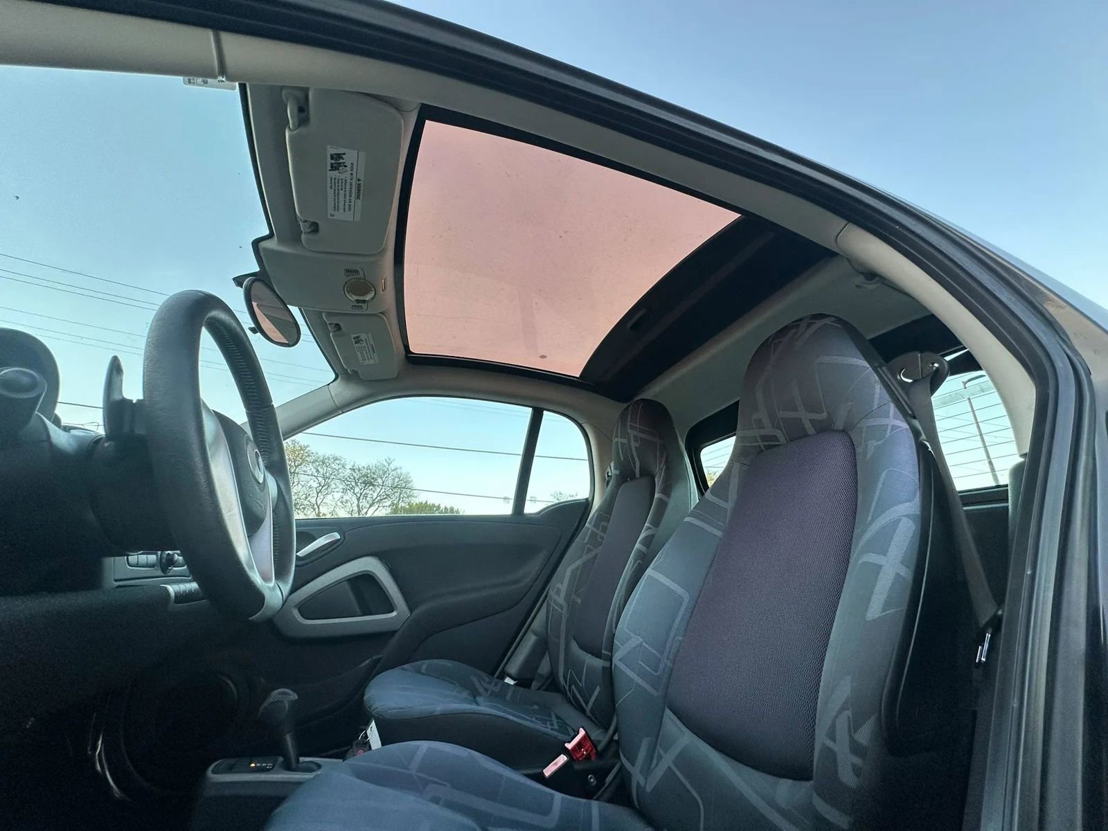 Used 2009 smart fortwo pure image 19