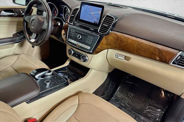 Used 2019 Mercedes-Benz GLS 550 4MATIC image 28