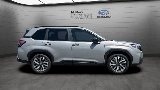 Used 2025 Subaru Forester Touring AWD/4WD image 3