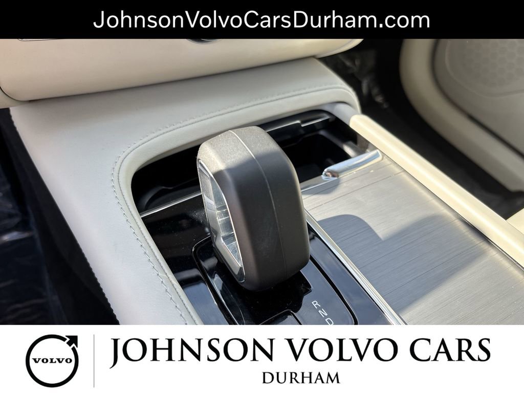 Used 2024 Volvo XC90 B5 Core w/ Protection Package Premier image 20