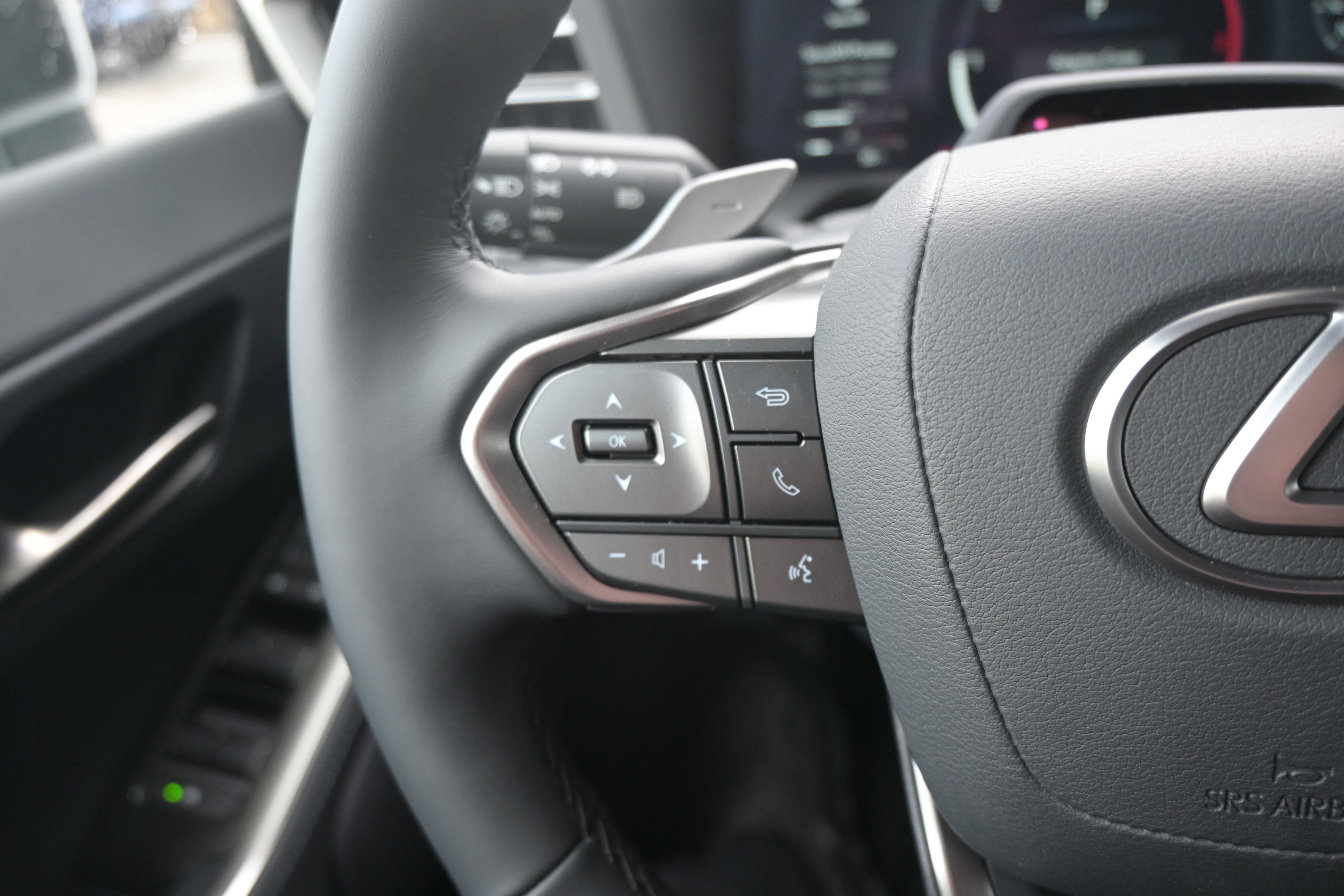 Used 2026 Lexus GX 550 GX 550 Premium w/ Cold Area Package image 18