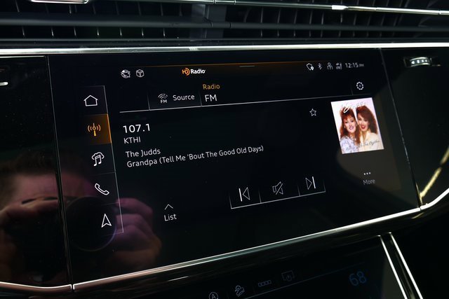 New 2025 Audi Q7 3.0T Premium Plus image 23