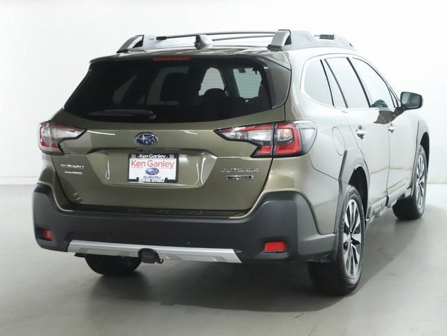 Used 2024 Subaru Outback Touring AWD/4WD image 46