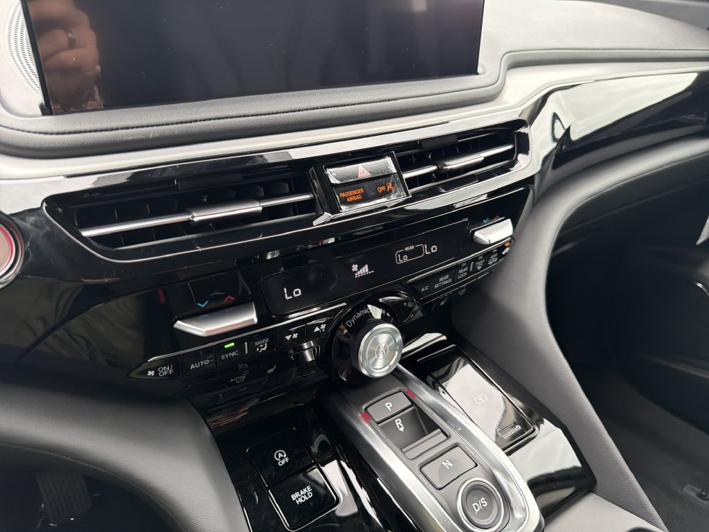 New 2026 Acura MDX w/ Technology Package FWD image 27