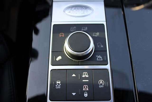 Used 2020 Land Rover Discovery HSE Luxury image 46